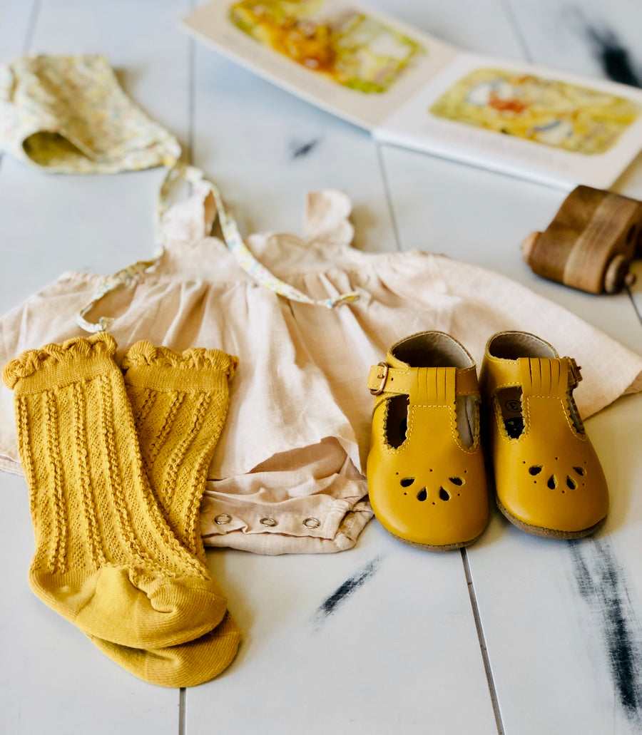 Childrens Ruffle Top Cable Knit Knee High Socks - Butterscotch