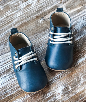 Close-up of genuine leather texture on Joie Oxfords Amrin Blue soft soles