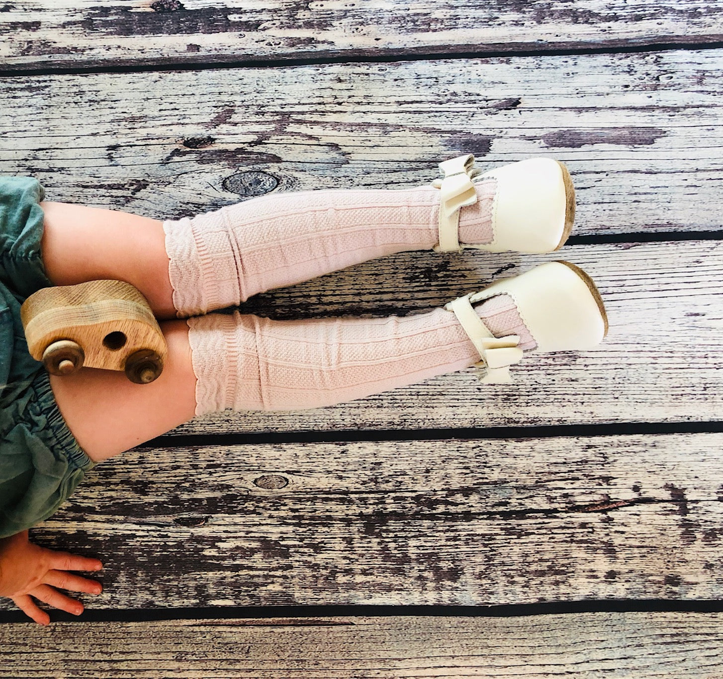 Childrens Cable Knit Scalloped Knee High Socks - Dusty Rose