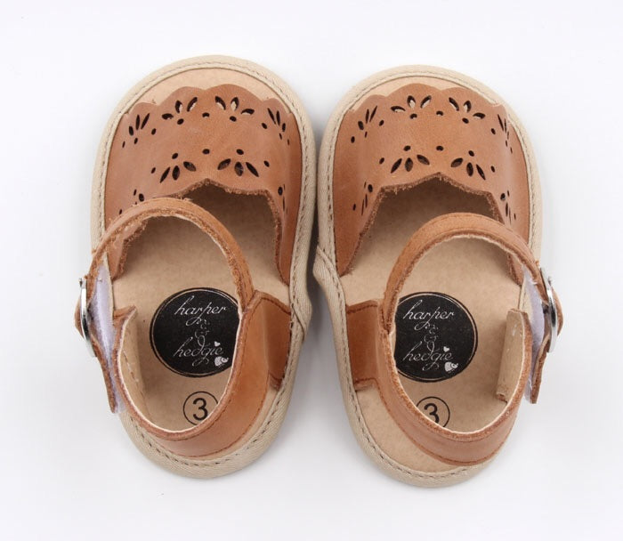 Clara Bea Sandals Pecan - Harper & Hedgie