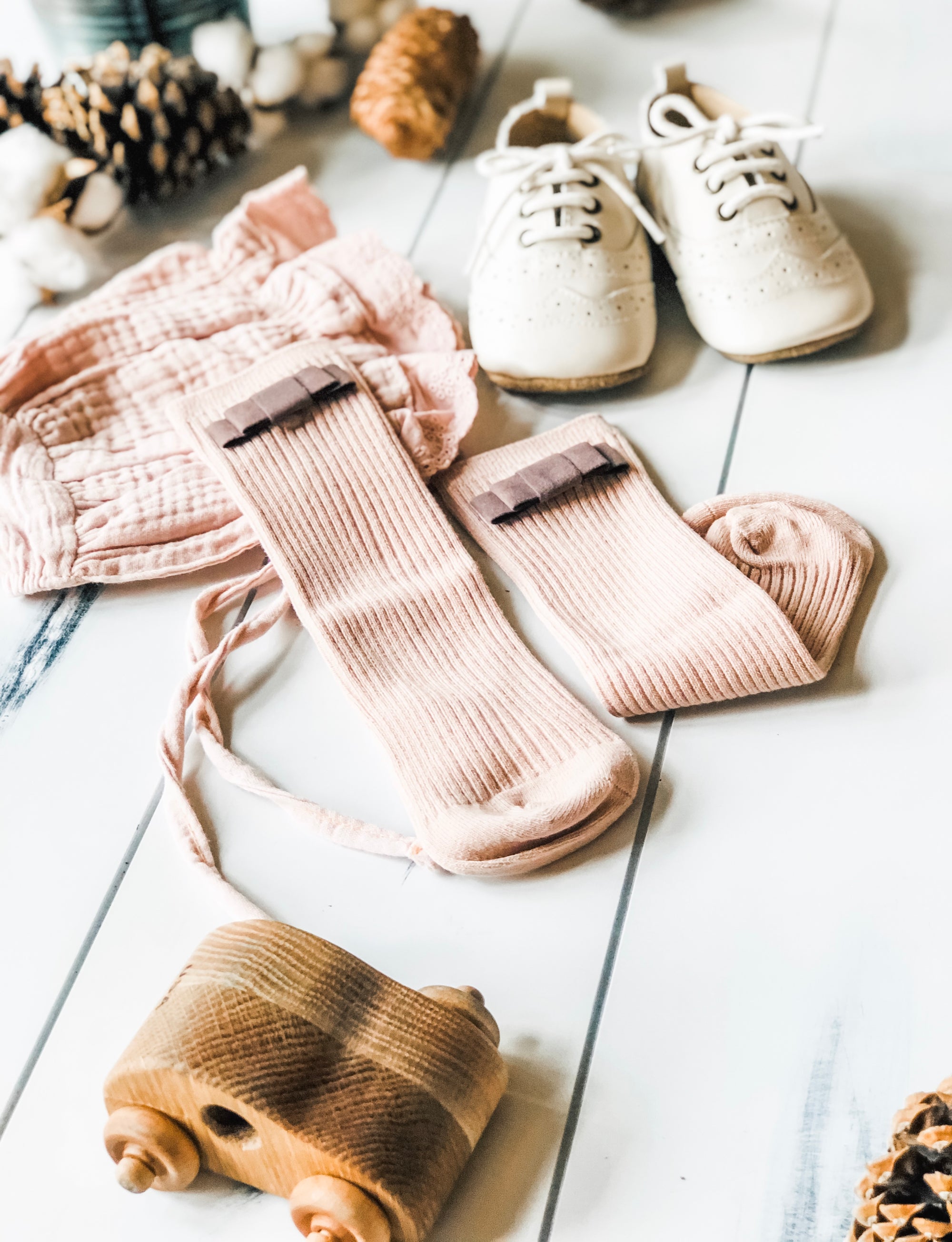 Penelope Knee High Socks - Dusty Rose Sock With Vintage Taupe Velvet Bow
